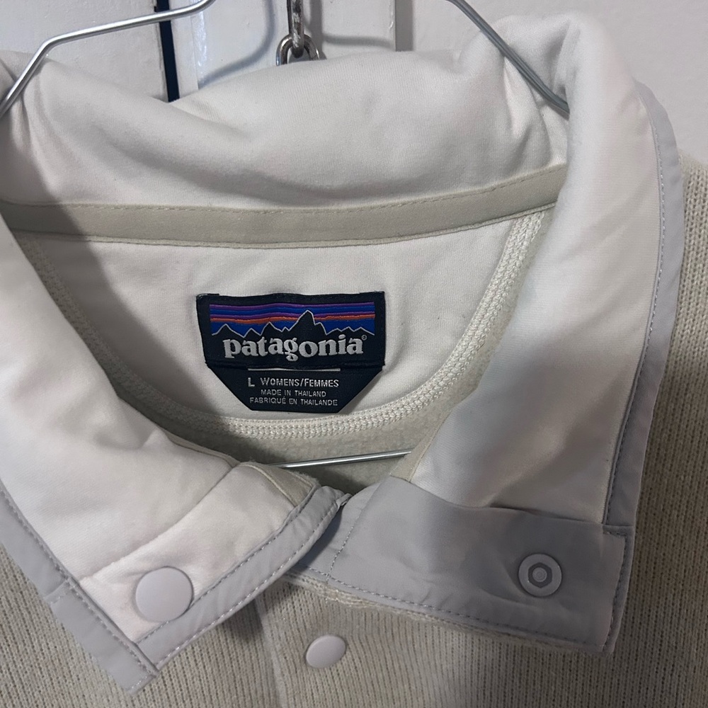 Patagonia Off-White Fleece Pullover size L - Picture 4 of 4